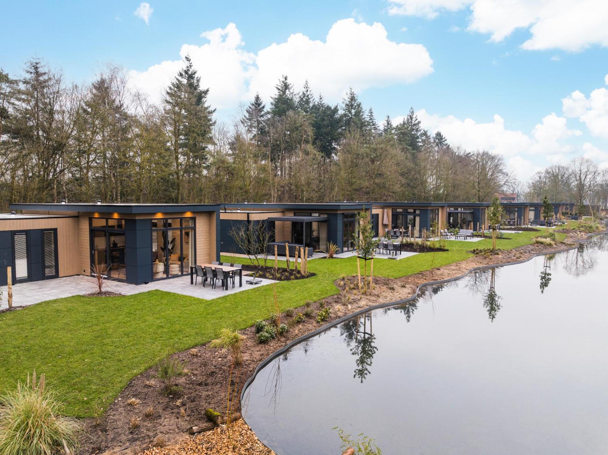 Veluwepark De Bosgraaf | Comfort Met Hottub Lieren Luaran gambar