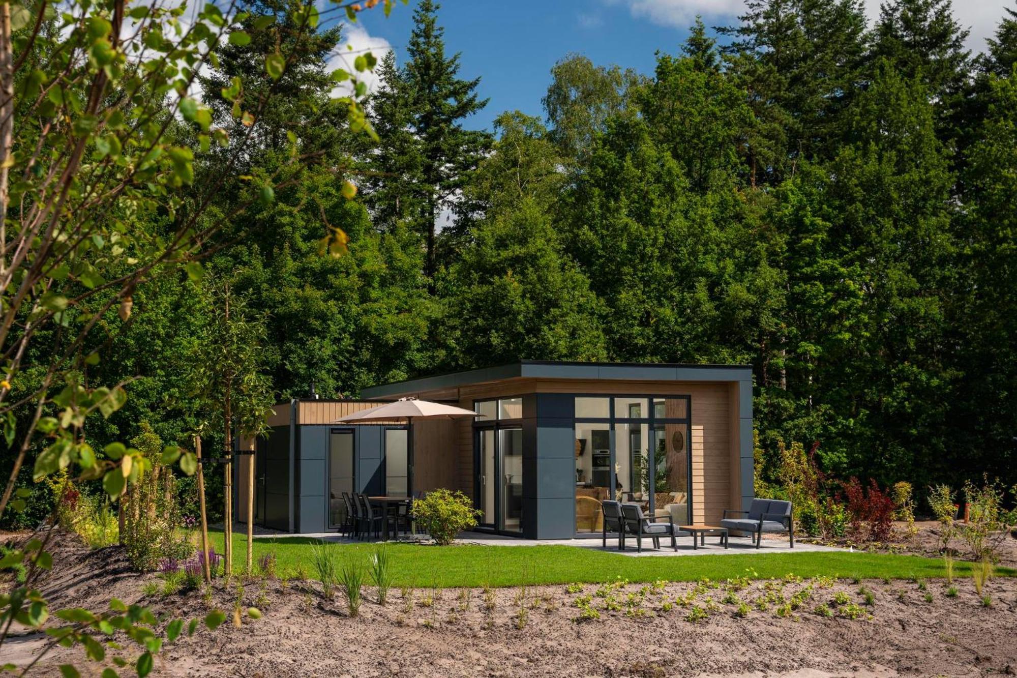 Veluwepark De Bosgraaf | Comfort Met Hottub Lieren Bilik gambar